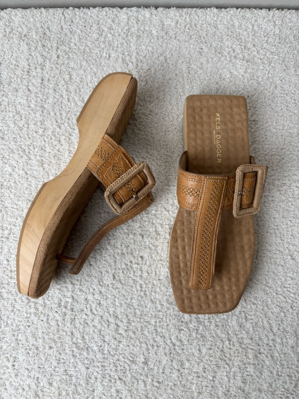 Kelsi‎ Dagger Sandals Womens 5.5 Light Saddle Brown Brooklyn Dover Platform Clog